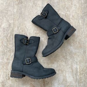 UGGS - Black Leather size 8.5